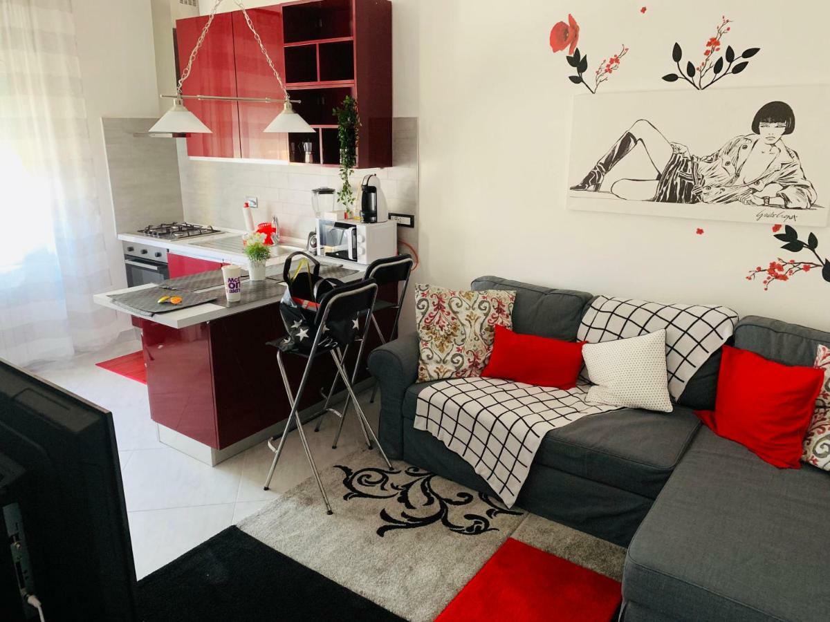 Veba Fiera Apartment Болоня Екстериор снимка