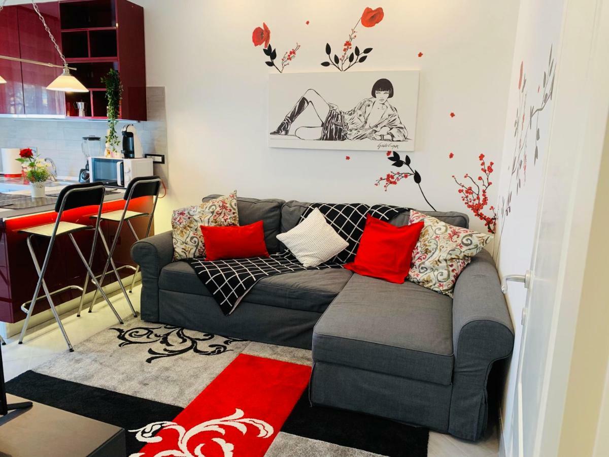 Veba Fiera Apartment Болоня Екстериор снимка